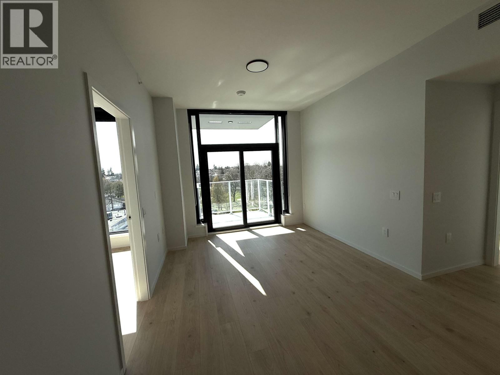 5xx 2729 Kingsway, Vancouver, British Columbia  V5R 0M6 - Photo 13 - R3106553