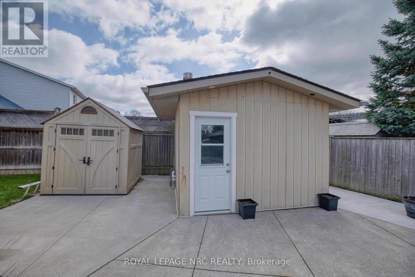 16 Leonard Drive, St. Catharines, Ontario  L2S 3V2 - Photo 29 - X12968262