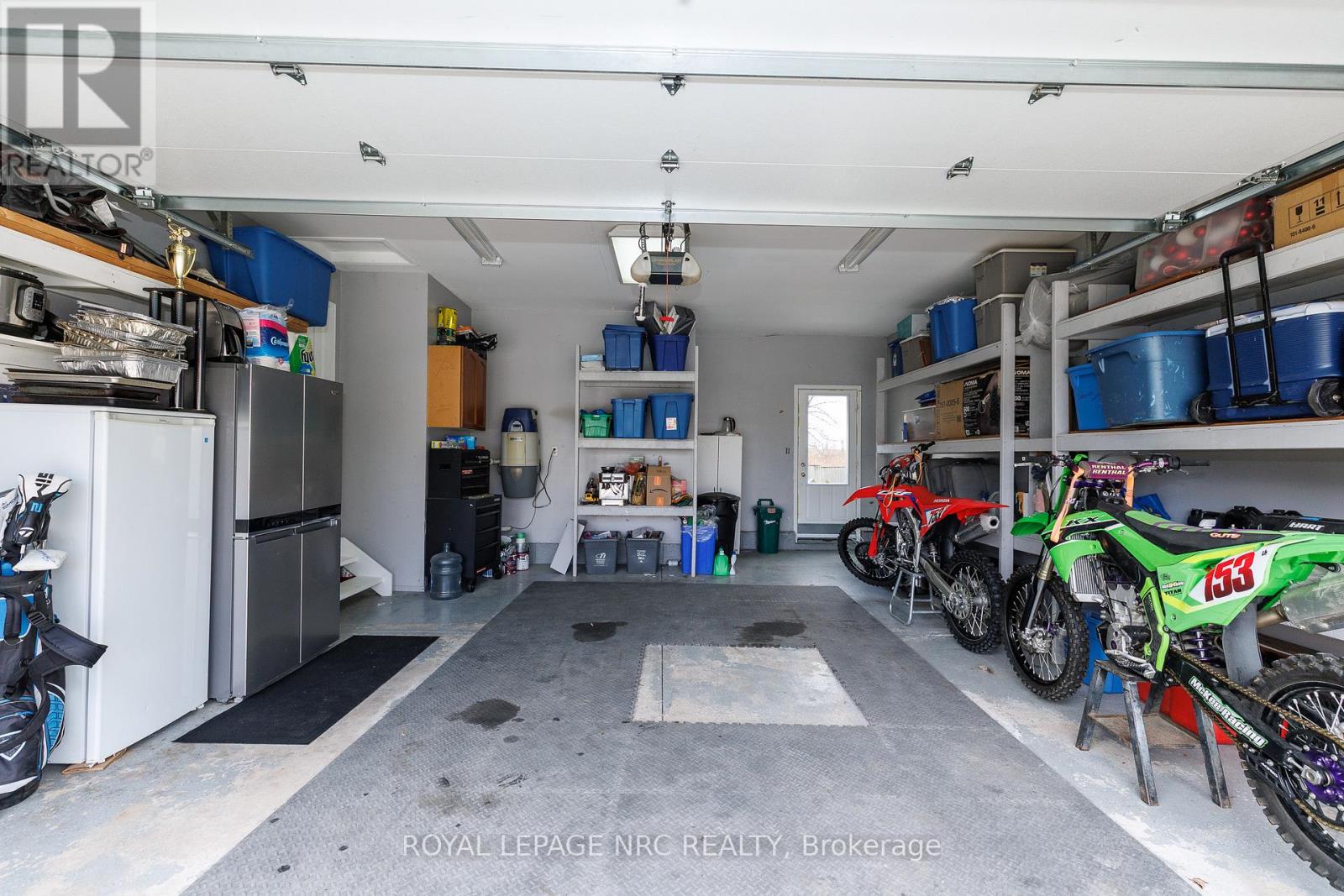 16 Leonard Drive, St. Catharines, Ontario  L2S 3V2 - Photo 35 - X12968262