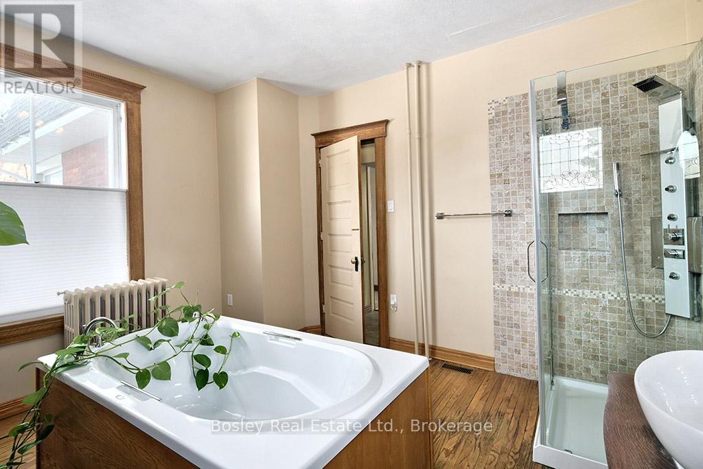 404 9th Street E, Owen Sound, Ontario  N4K 1P3 - Photo 12 - X12968194