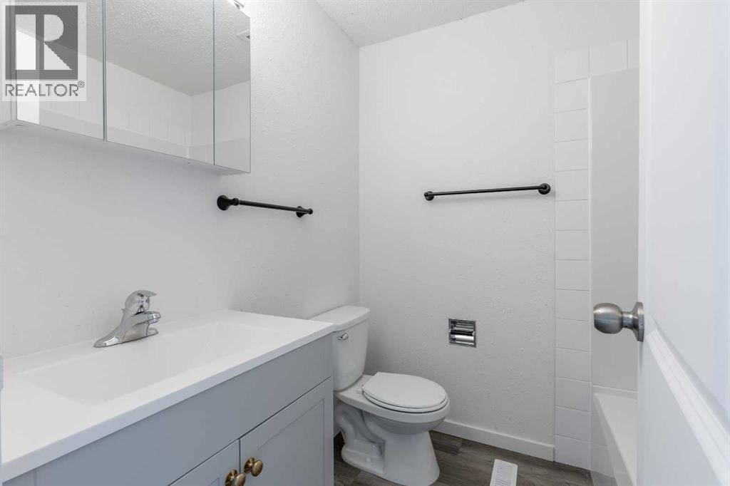 74 Carleton Place W, Lethbridge, Alberta  T1K 3X6 - Photo 12 - A2298773