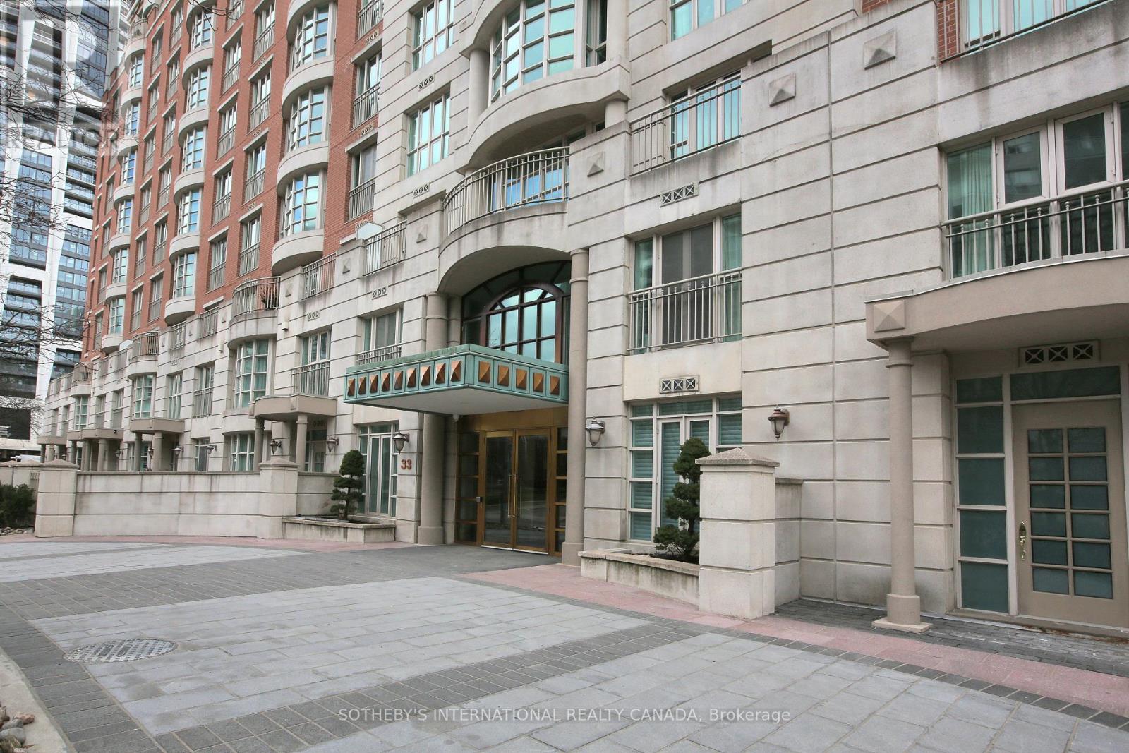 809 - 33 Delisle Avenue, Toronto, Ontario  M4V 3C7 - Photo 2 - C12968266