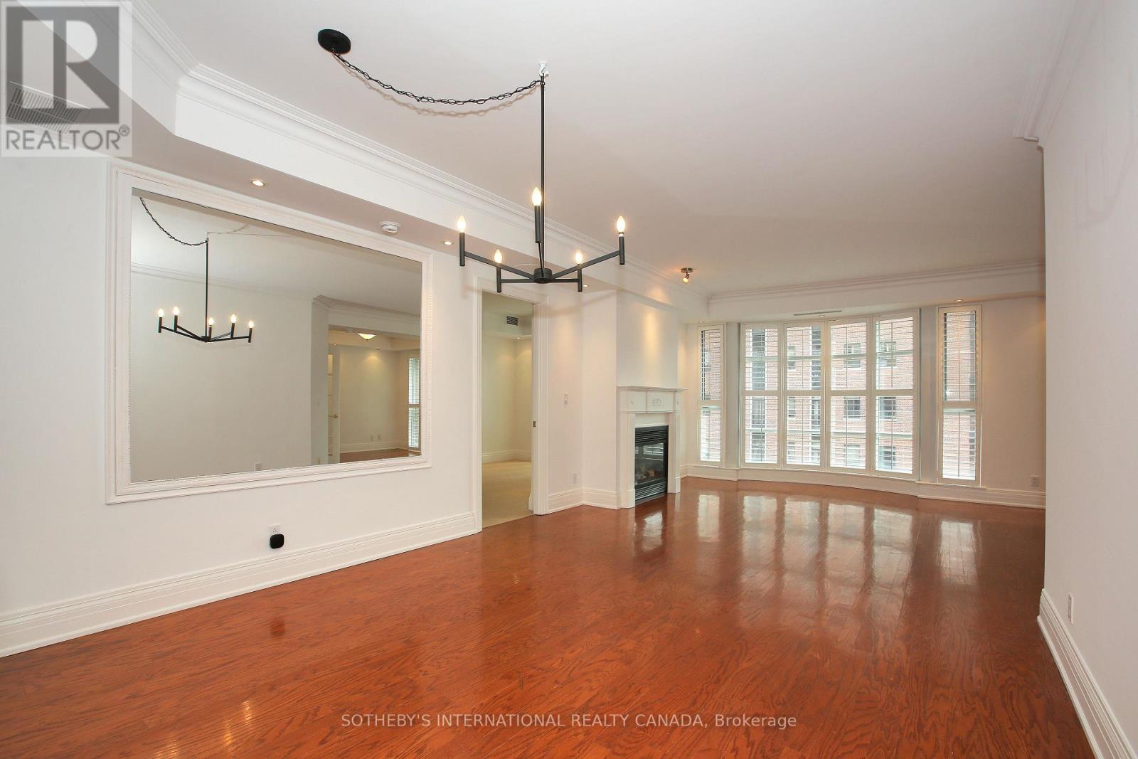 809 - 33 Delisle Avenue, Toronto, Ontario  M4V 3C7 - Photo 8 - C12968266