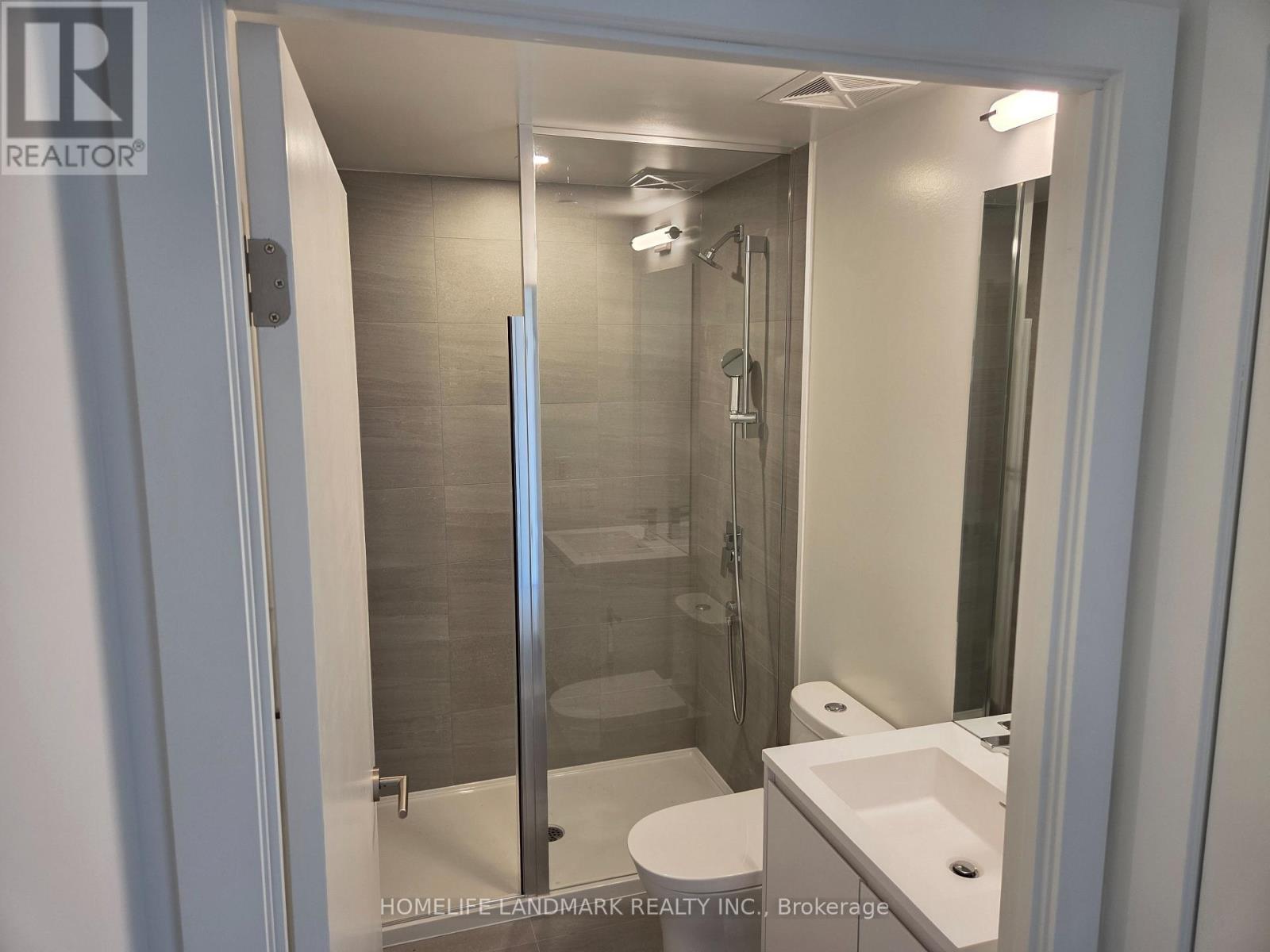 3006 - 1 Quarrington Lane, Toronto, Ontario  M3C 0S4 - Photo 9 - C12968282