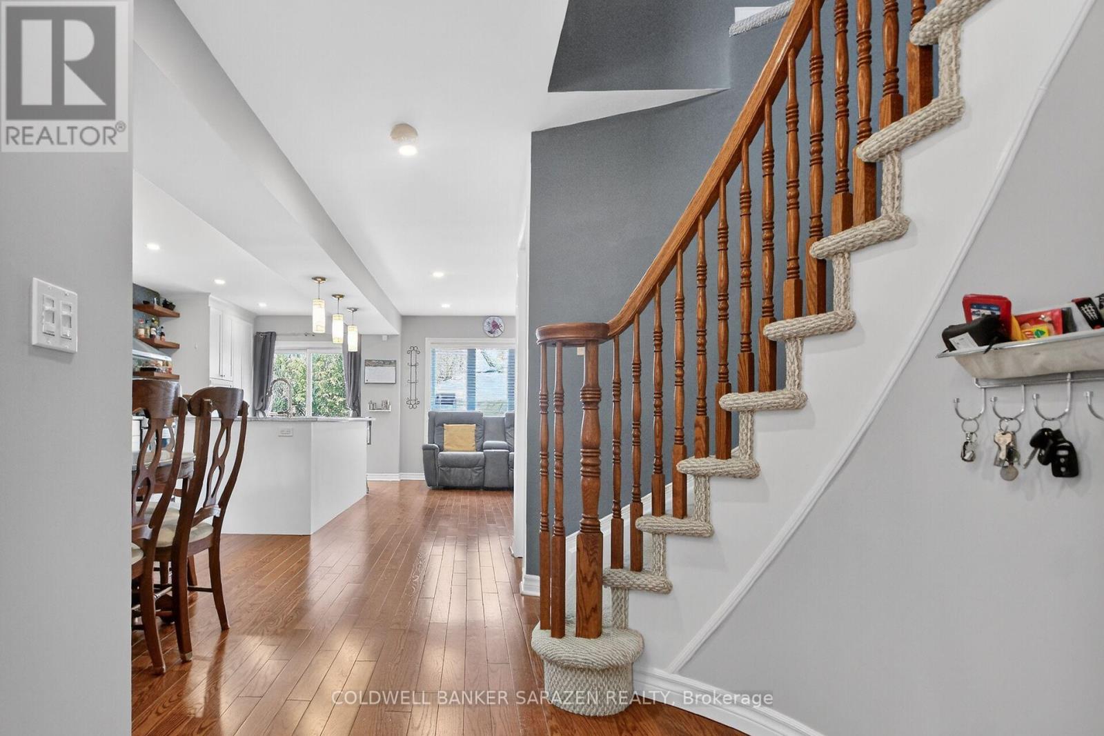 43 Daventry Crescent, Ottawa, Ontario K2J 4N6 - Photo 5 - X12968184