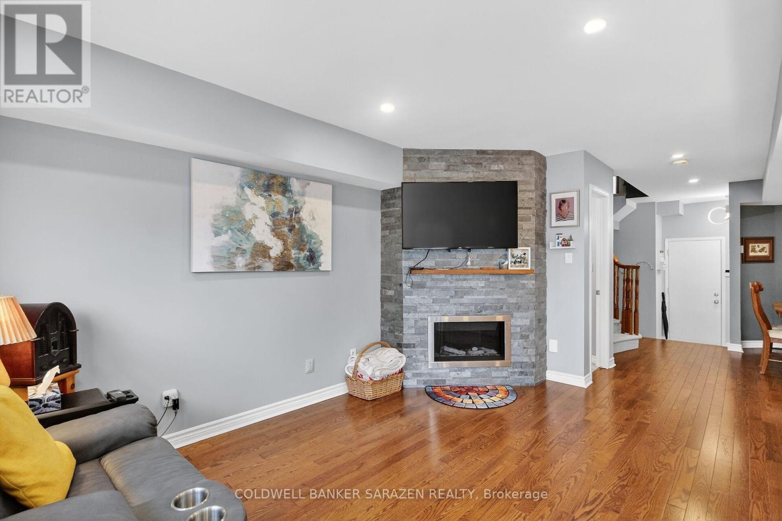 43 Daventry Crescent, Ottawa, Ontario K2J 4N6 - Photo 9 - X12968184