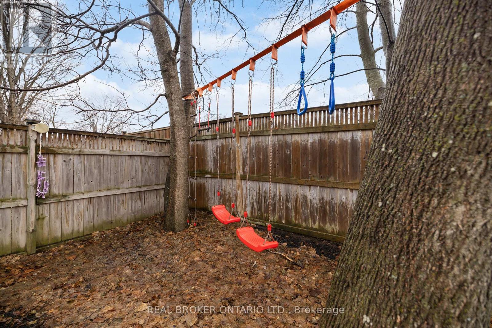 6 Francis Street, Carleton Place, Ontario  K7C 0C6 - Photo 37 - X12968244