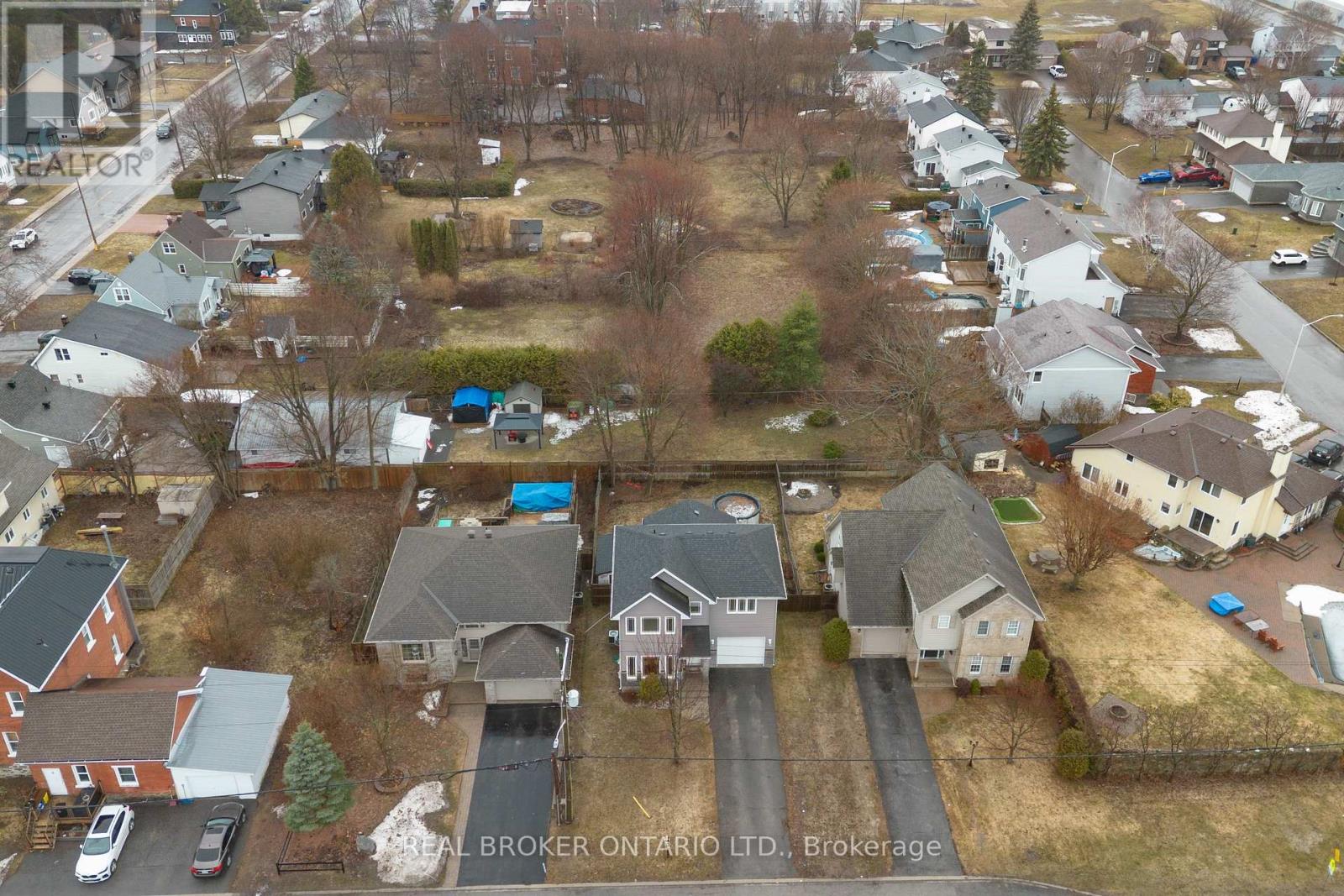 6 Francis Street, Carleton Place, Ontario  K7C 0C6 - Photo 39 - X12968244