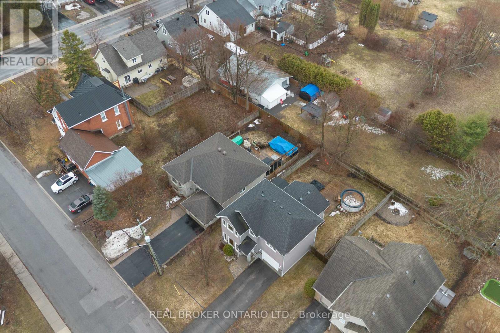 6 Francis Street, Carleton Place, Ontario  K7C 0C6 - Photo 40 - X12968244