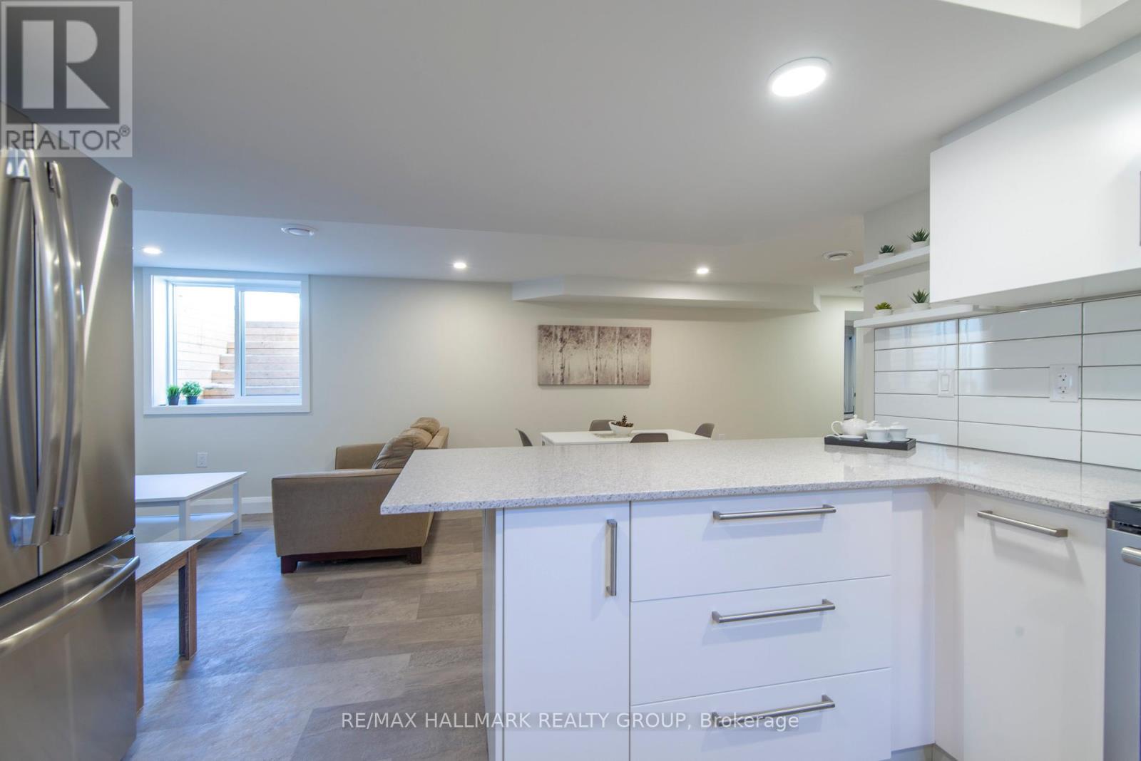 2160 Lambeth Walk, Ottawa, Ontario  K2C 1G1 - Photo 35 - X12968276