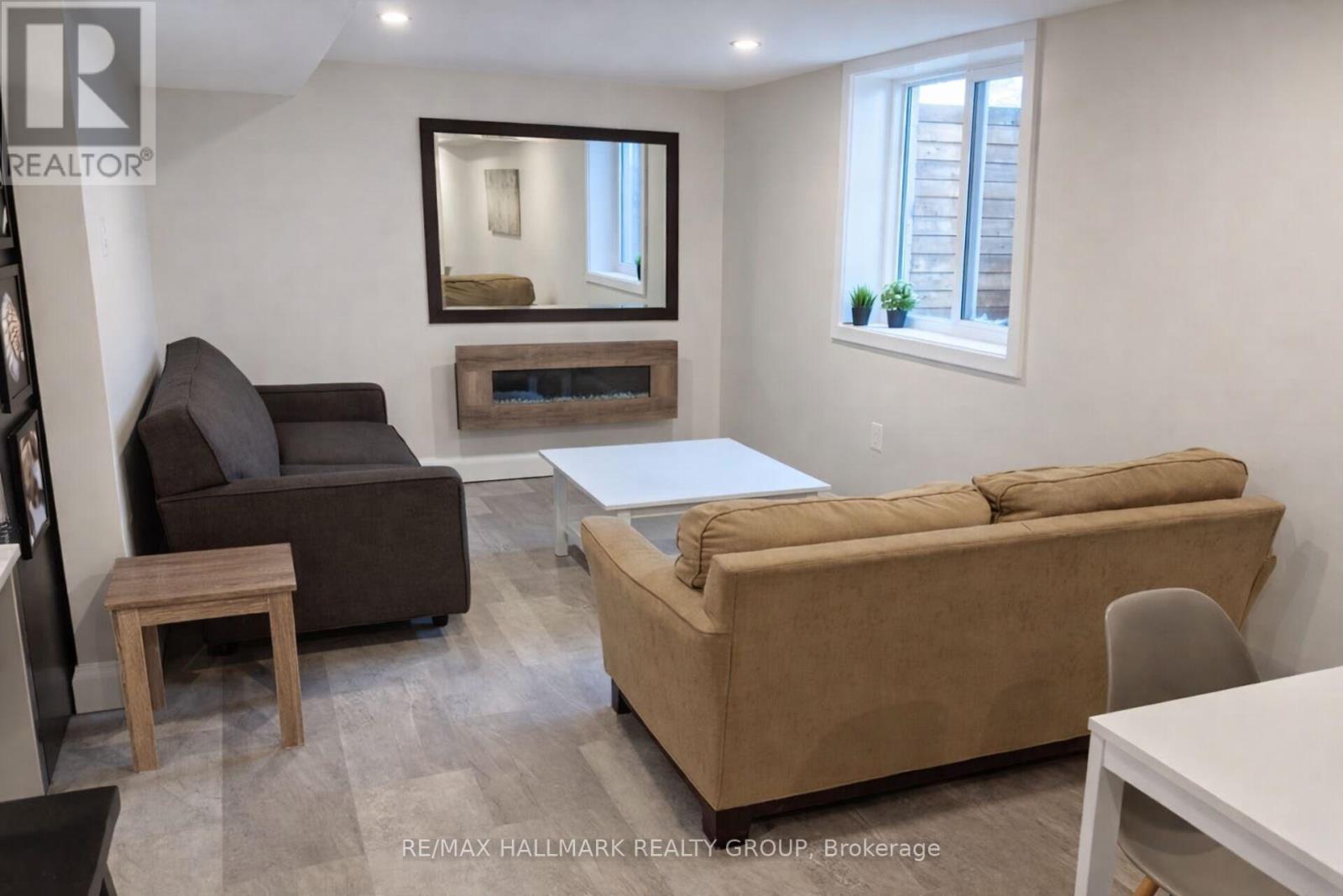 2160 Lambeth Walk, Ottawa, Ontario  K2C 1G1 - Photo 38 - X12968276