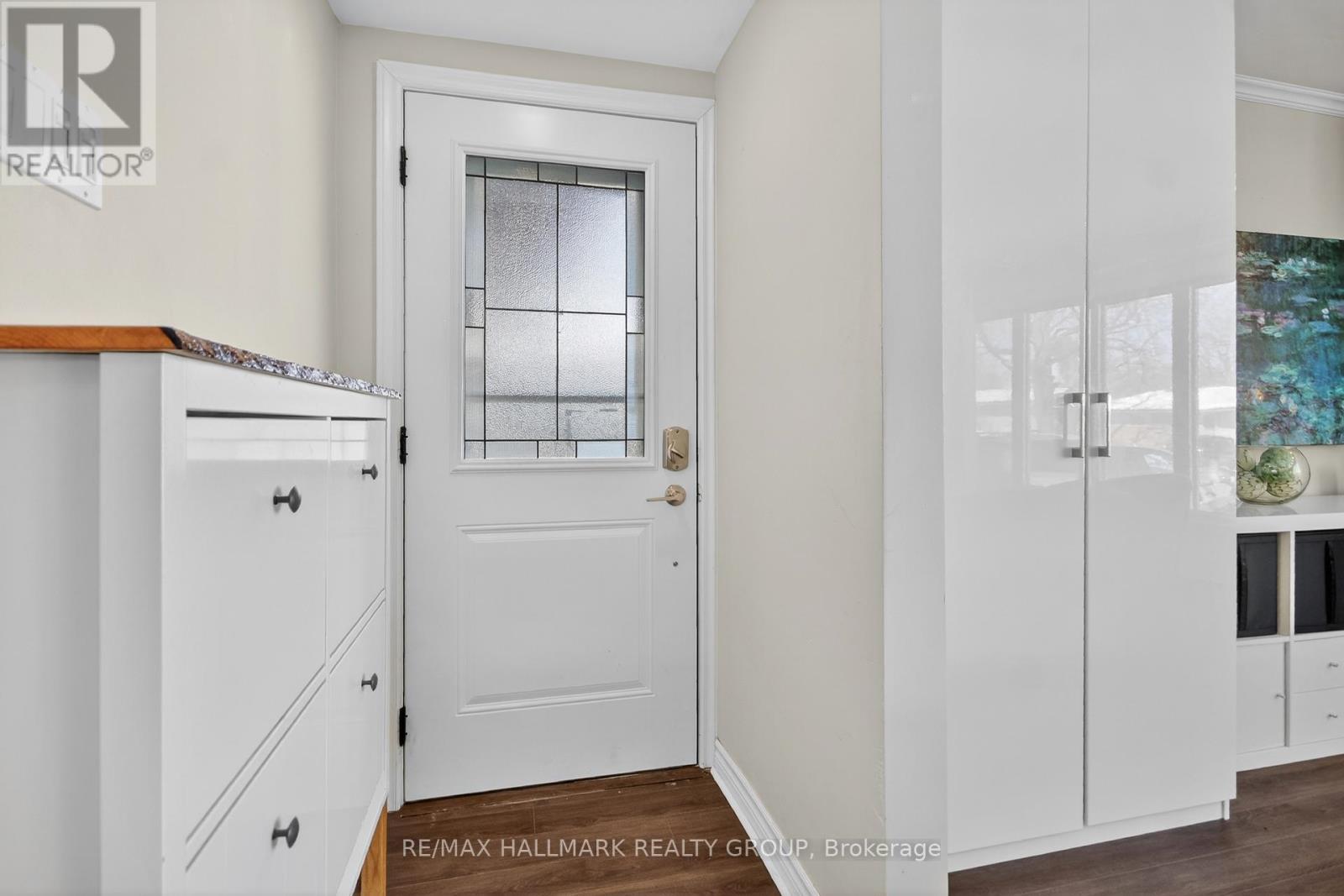 2160 Lambeth Walk, Ottawa, Ontario  K2C 1G1 - Photo 6 - X12968276