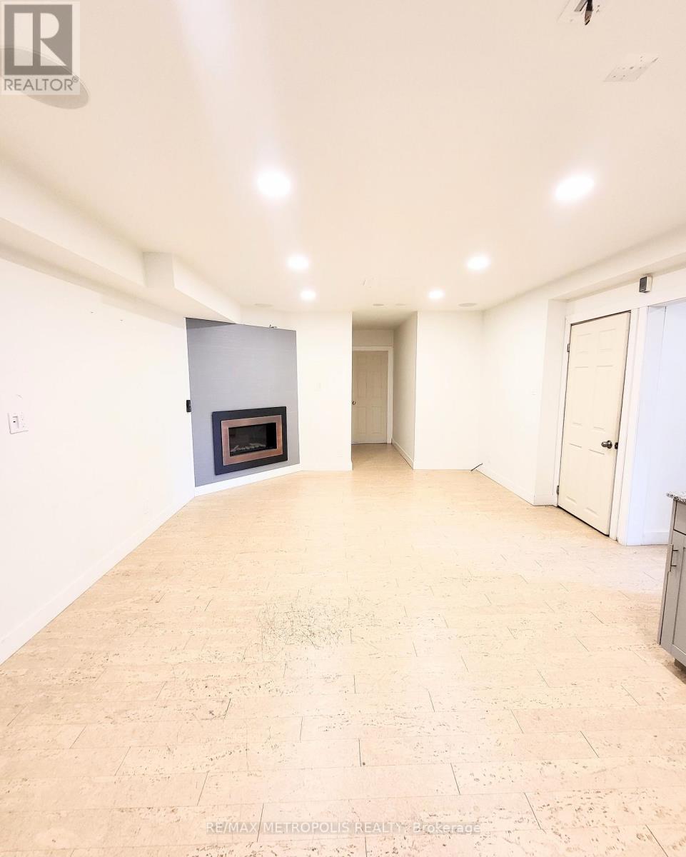 Bsmt - 72 Felicity Drive, Toronto, Ontario  M1H 1E3 - Photo 8 - E12968190