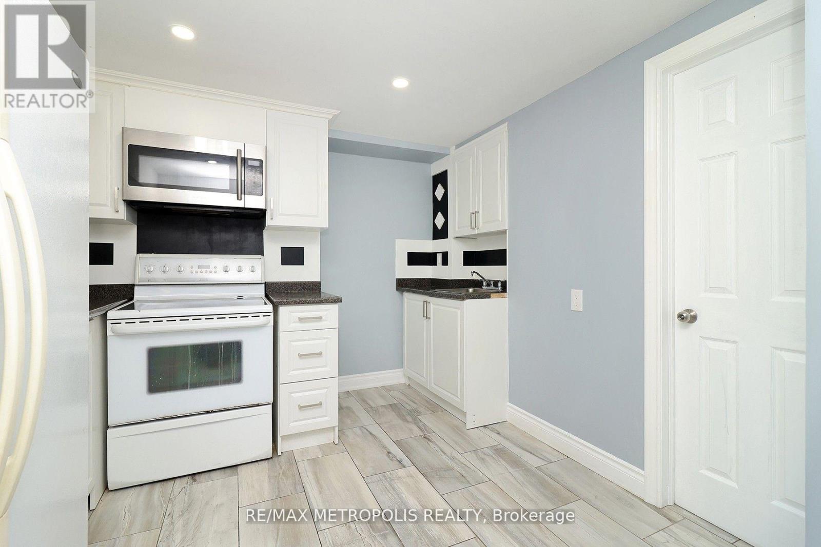 #basement - 33 Lipton Crescent, Whitby, Ontario  L1R 1W7 - Photo 12 - E12968218