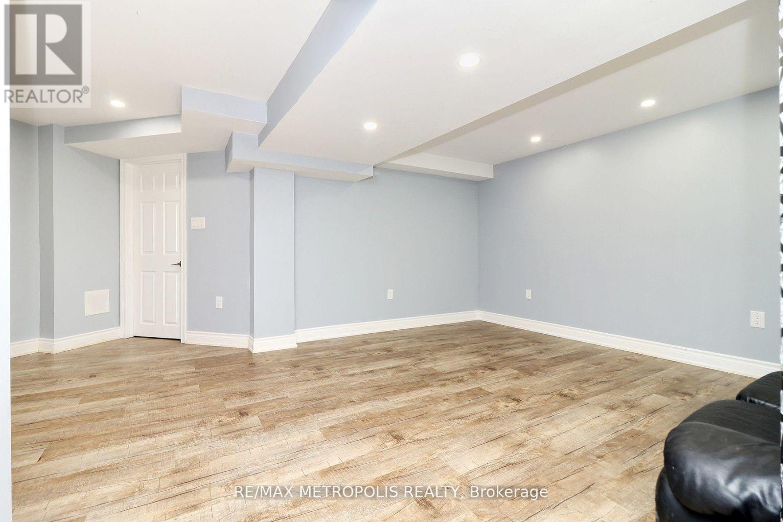 #basement - 33 Lipton Crescent, Whitby, Ontario  L1R 1W7 - Photo 21 - E12968218