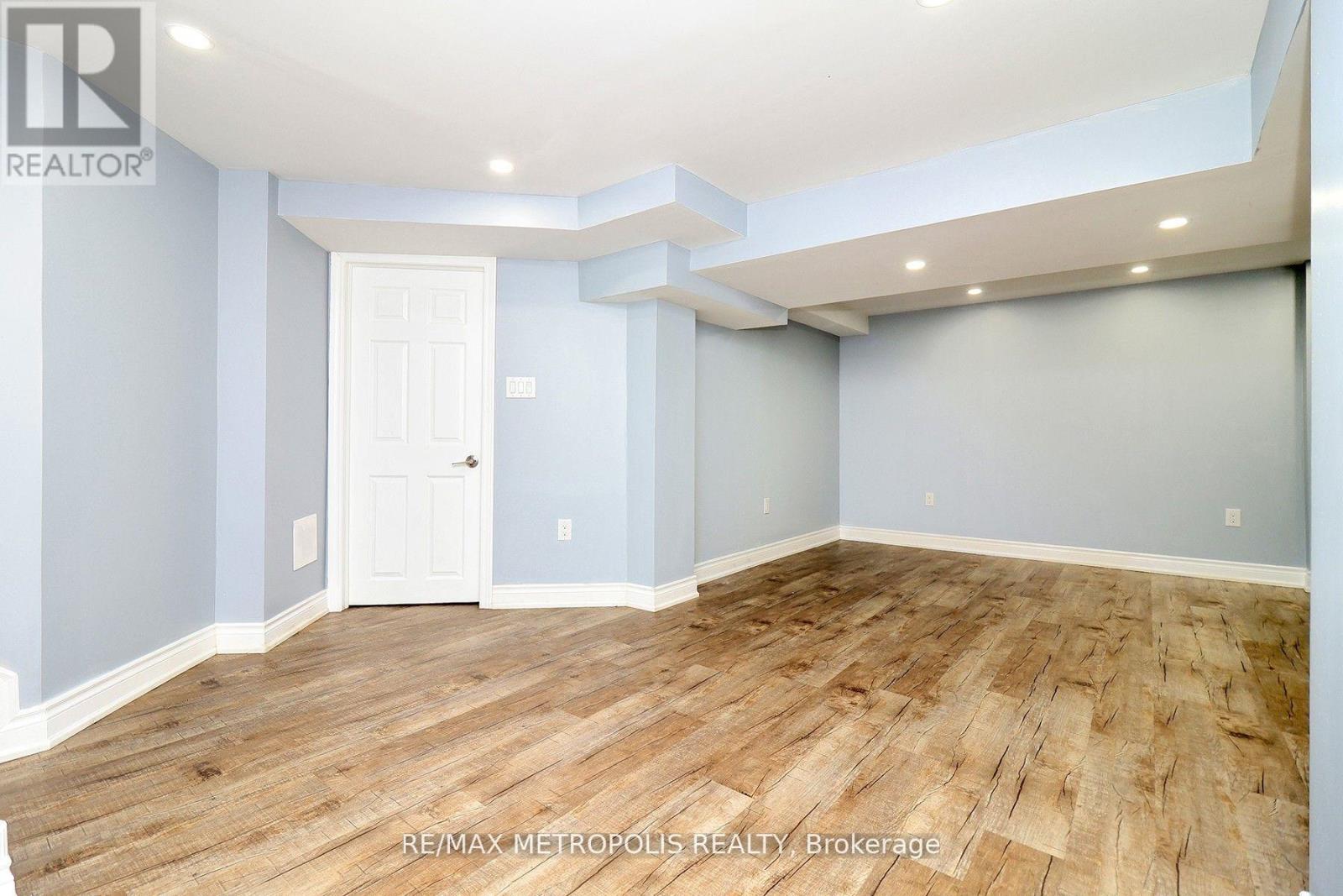 #basement - 33 Lipton Crescent, Whitby, Ontario  L1R 1W7 - Photo 22 - E12968218