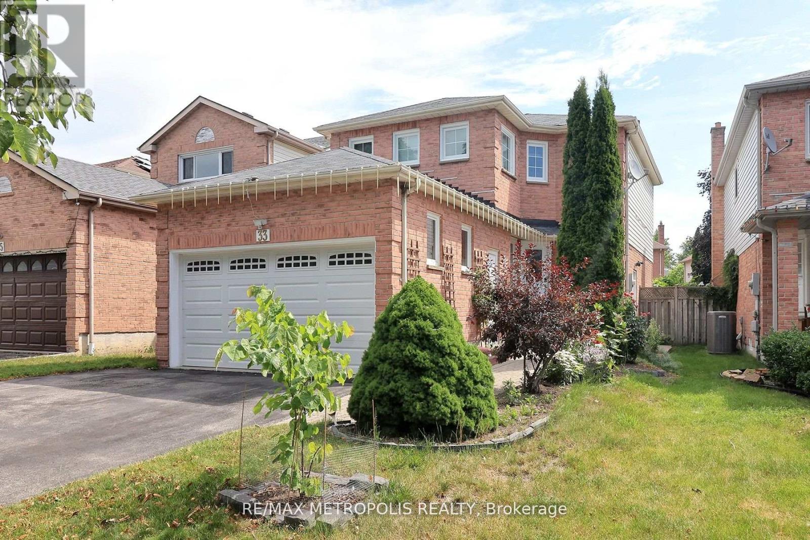 #basement - 33 Lipton Crescent, Whitby, Ontario  L1R 1W7 - Photo 3 - E12968218
