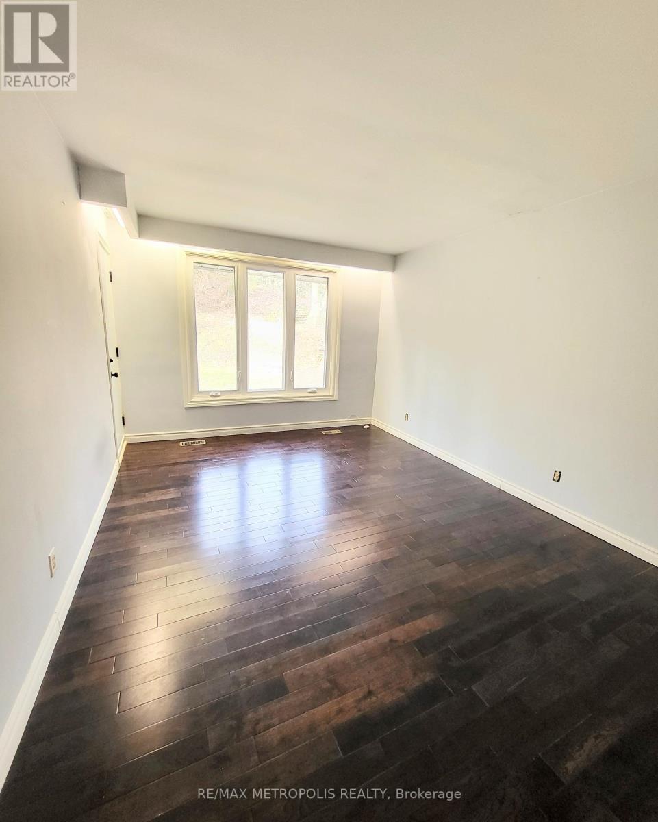 Main - 72 Felicity Drive, Toronto, Ontario  M1H 1E3 - Photo 9 - E12968280