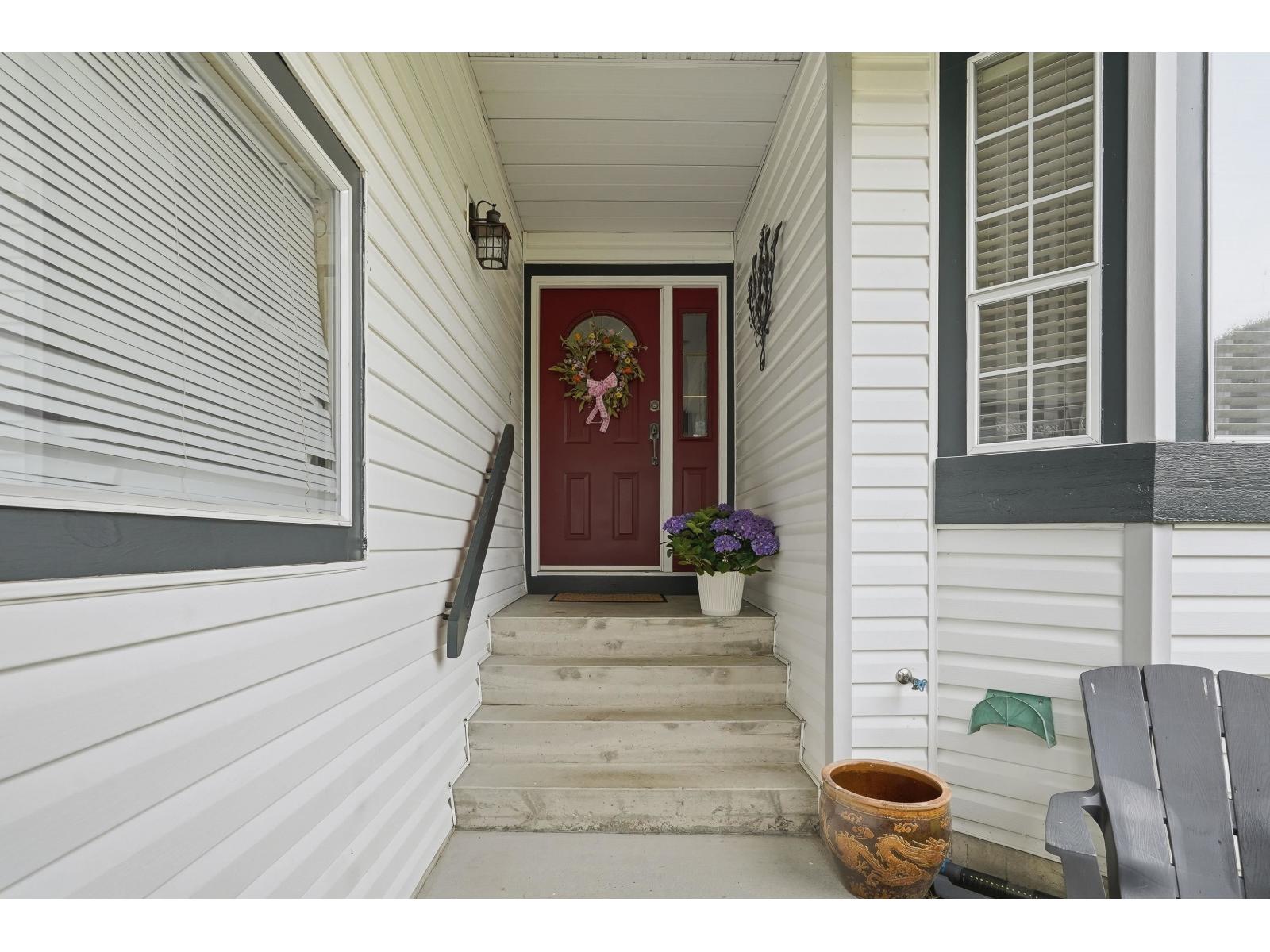 12316 Southpark Crescent, Surrey, British Columbia  V3X 2C1 - Photo 2 - R3108172