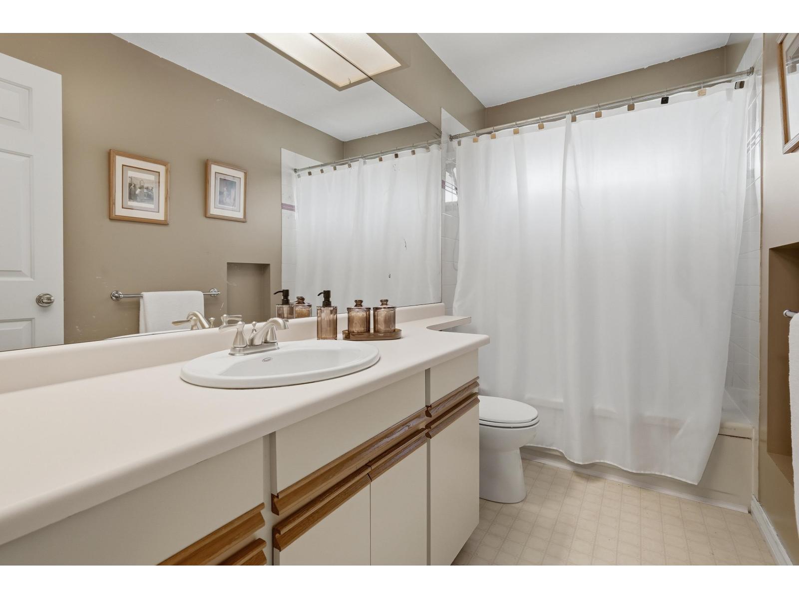 12316 Southpark Crescent, Surrey, British Columbia  V3X 2C1 - Photo 27 - R3108172