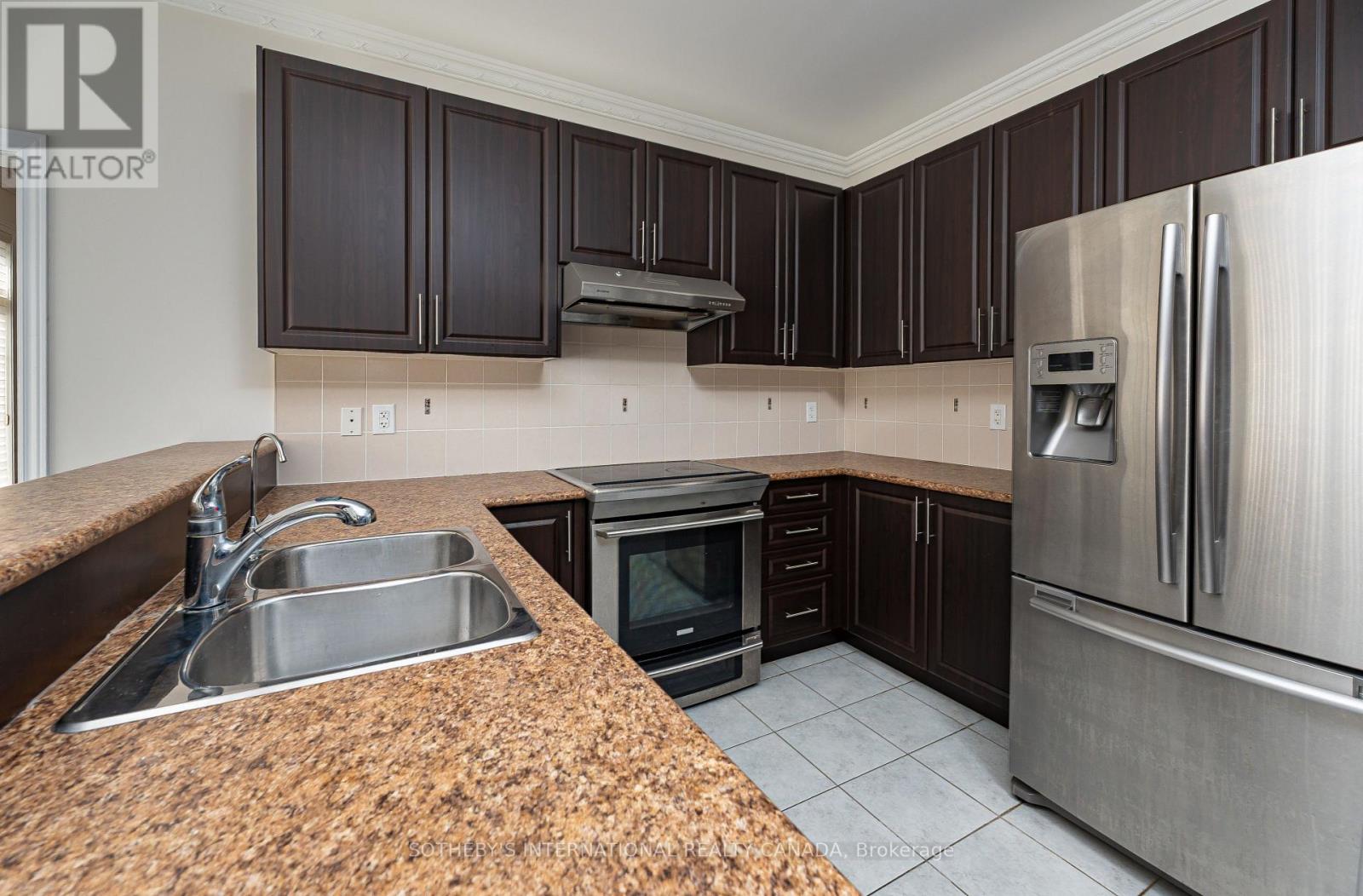 1 Herbert Wales Crescent, Markham, Ontario  L6C 0G1 - Photo 20 - N12968198