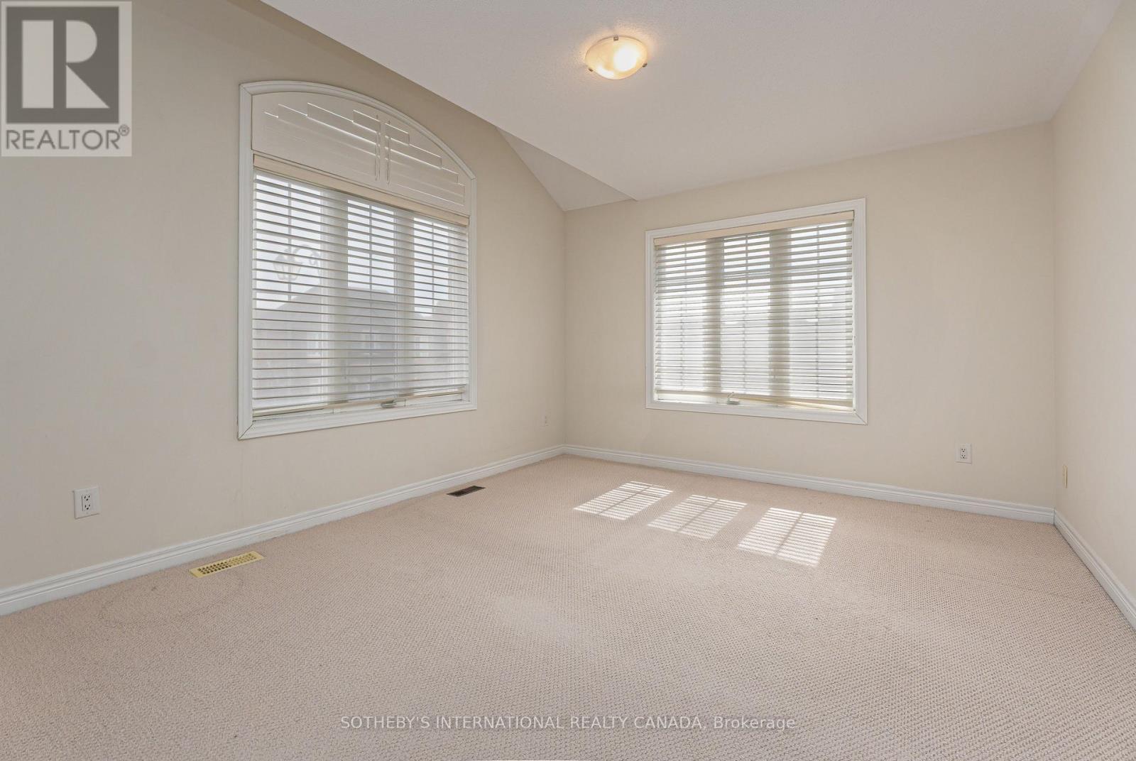 1 Herbert Wales Crescent, Markham, Ontario  L6C 0G1 - Photo 33 - N12968198