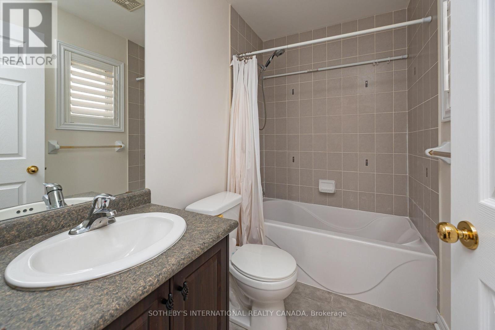 1 Herbert Wales Crescent, Markham, Ontario  L6C 0G1 - Photo 34 - N12968198
