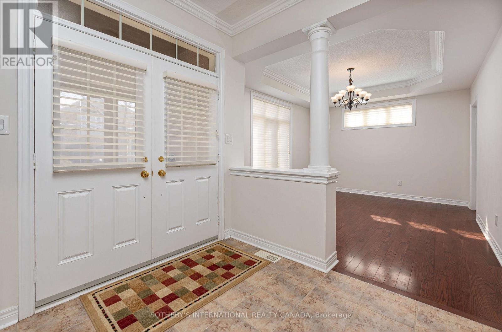 1 Herbert Wales Crescent, Markham, Ontario  L6C 0G1 - Photo 6 - N12968198