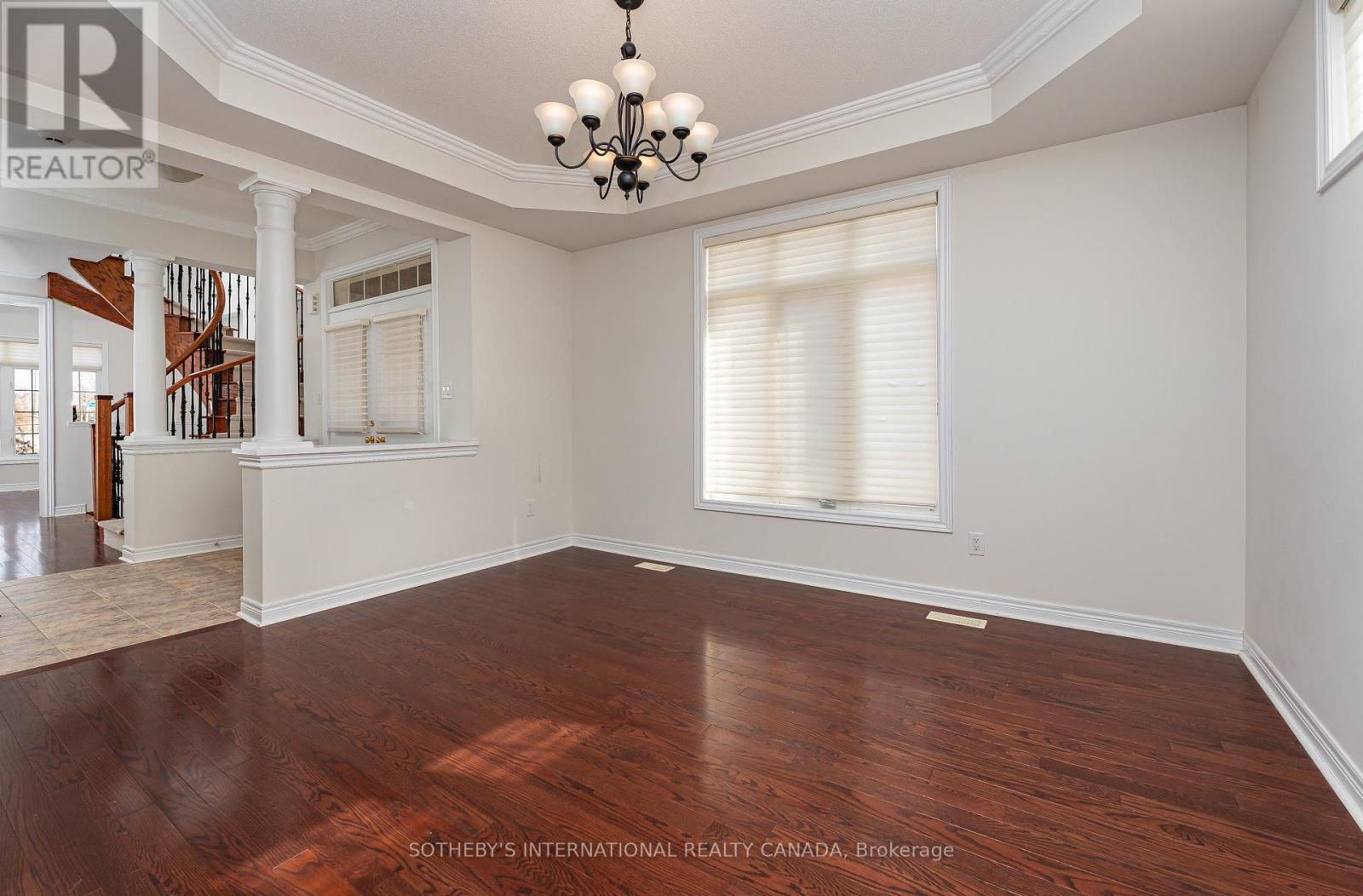 1 Herbert Wales Crescent, Markham, Ontario  L6C 0G1 - Photo 8 - N12968198