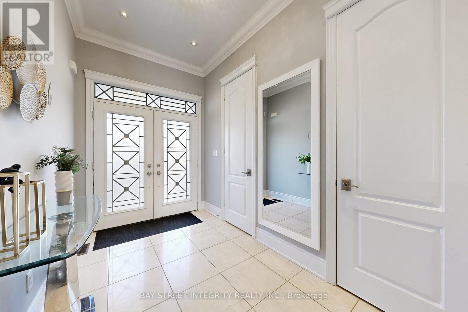 170 Crane Street, Aurora, Ontario  L4G 0W2 - Photo 23 - N12968226