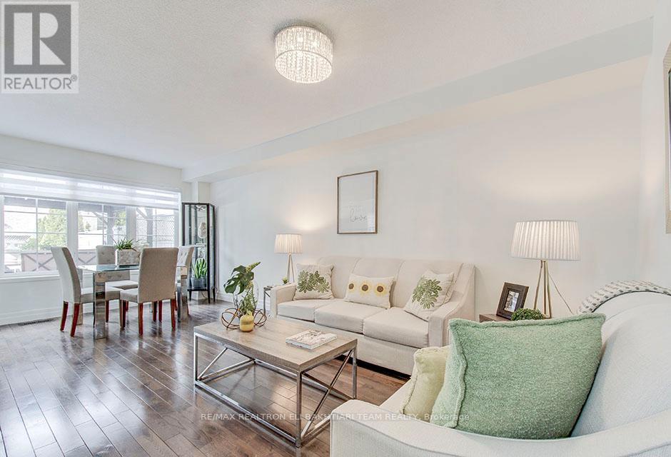 133 Long Point Drive, Richmond Hill, Ontario  L4E 3Z6 - Photo 11 - N12968246