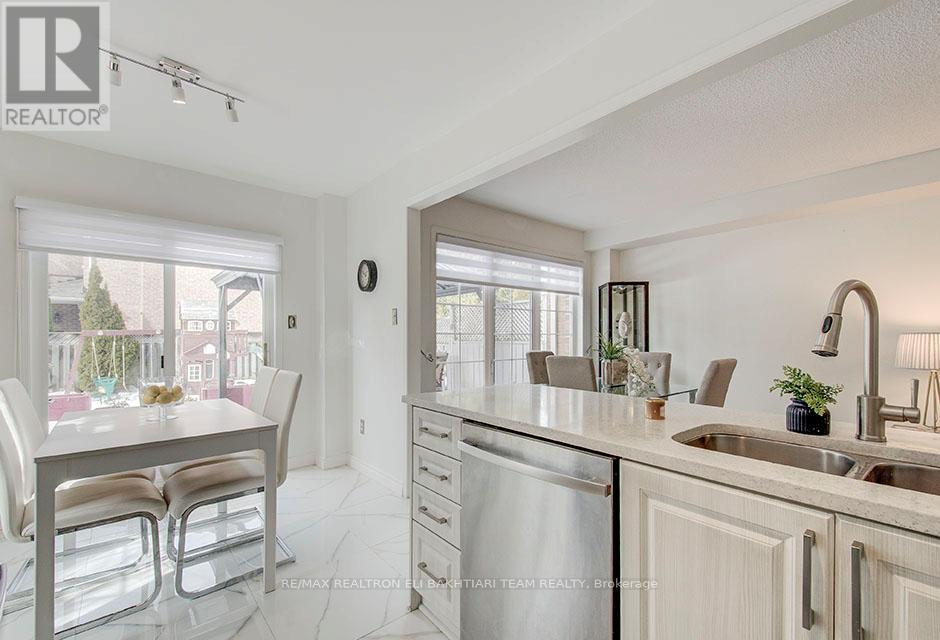 133 Long Point Drive, Richmond Hill, Ontario  L4E 3Z6 - Photo 25 - N12968246