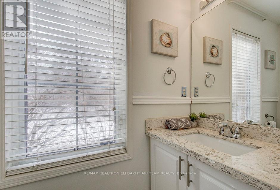 133 Long Point Drive, Richmond Hill, Ontario  L4E 3Z6 - Photo 28 - N12968246