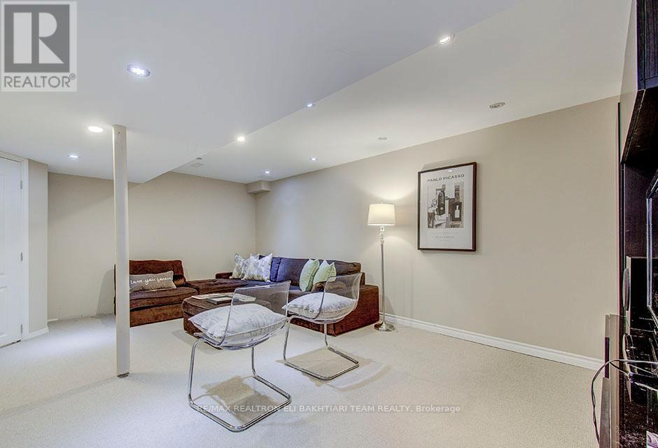 133 Long Point Drive, Richmond Hill, Ontario  L4E 3Z6 - Photo 38 - N12968246