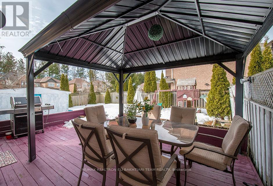 133 Long Point Drive, Richmond Hill, Ontario  L4E 3Z6 - Photo 41 - N12968246