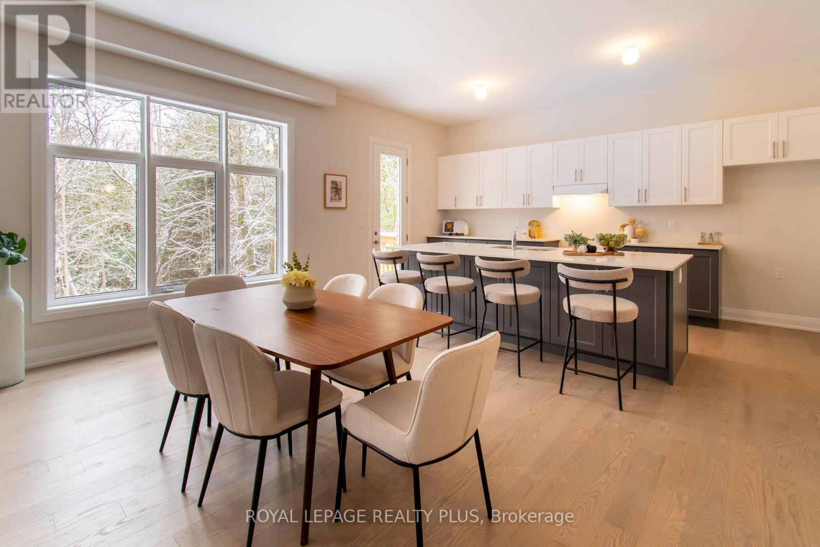 980 Church Drive, Innisfil, Ontario  L0L 1W0 - Photo 20 - N12968248