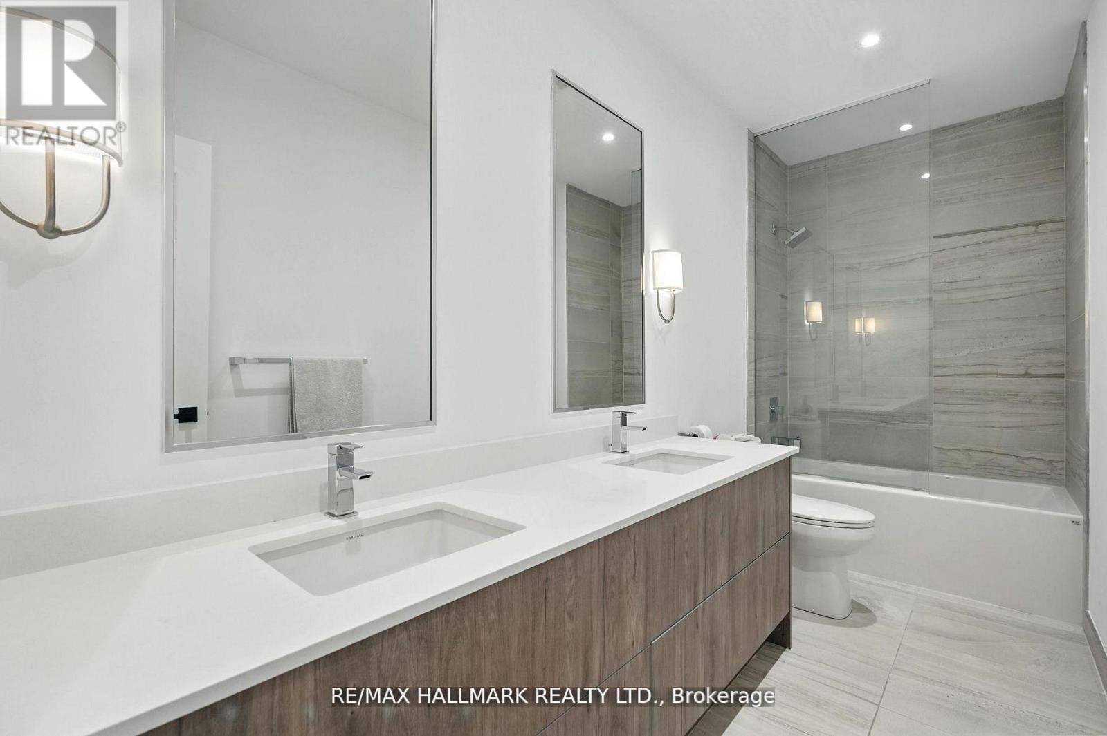 3658 Ferretti Court, Innisfil, Ontario  L9S 0N6 - Photo 26 - N12968252