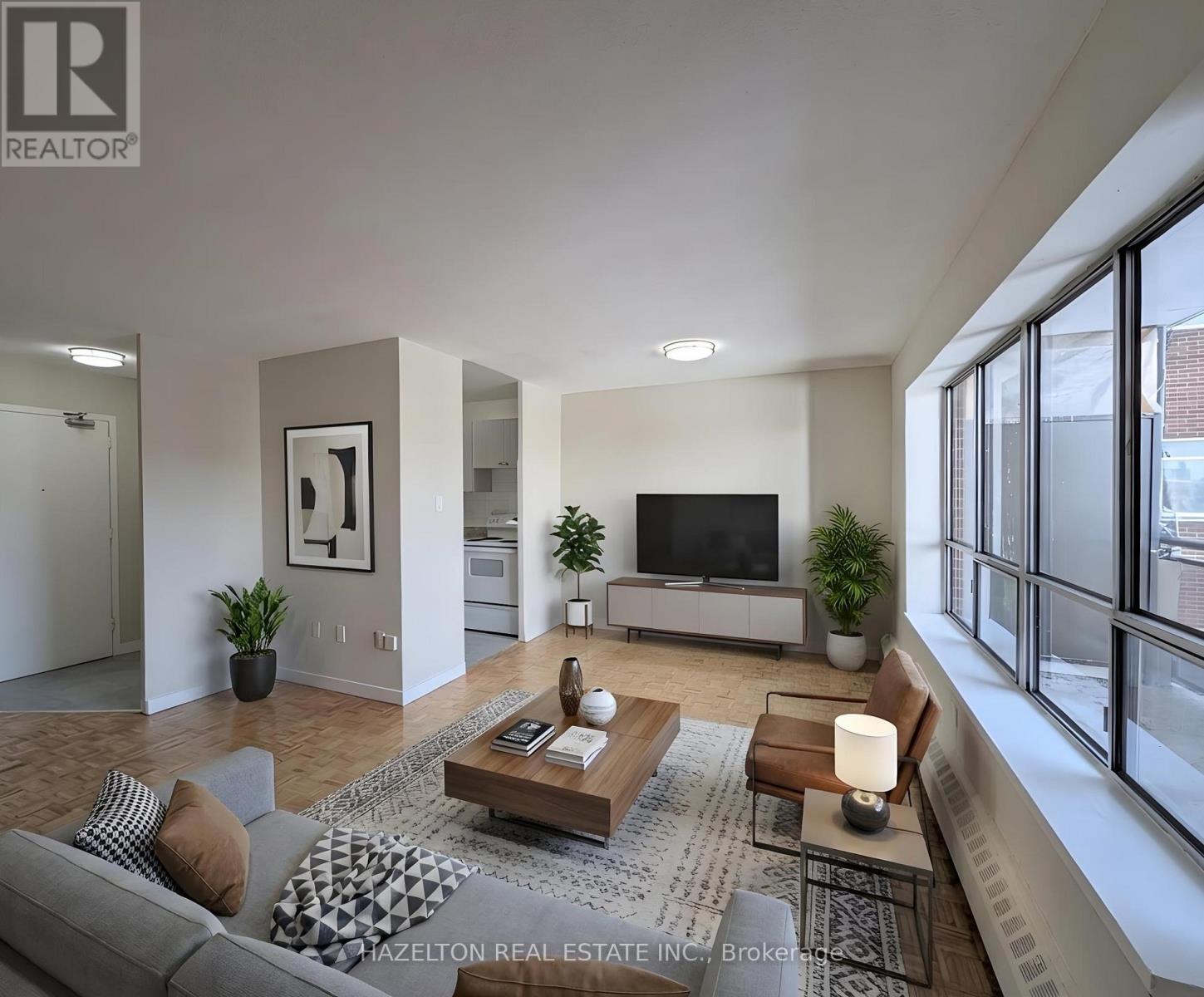 521 - 1901 MARTIN GROVE ROAD, Toronto, Ontario