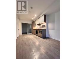 5805 - 950 PORTAGE PARKWAY, Vaughan, Ontario