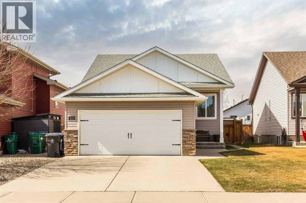 570 Edinburgh Road W, Lethbridge, Alberta