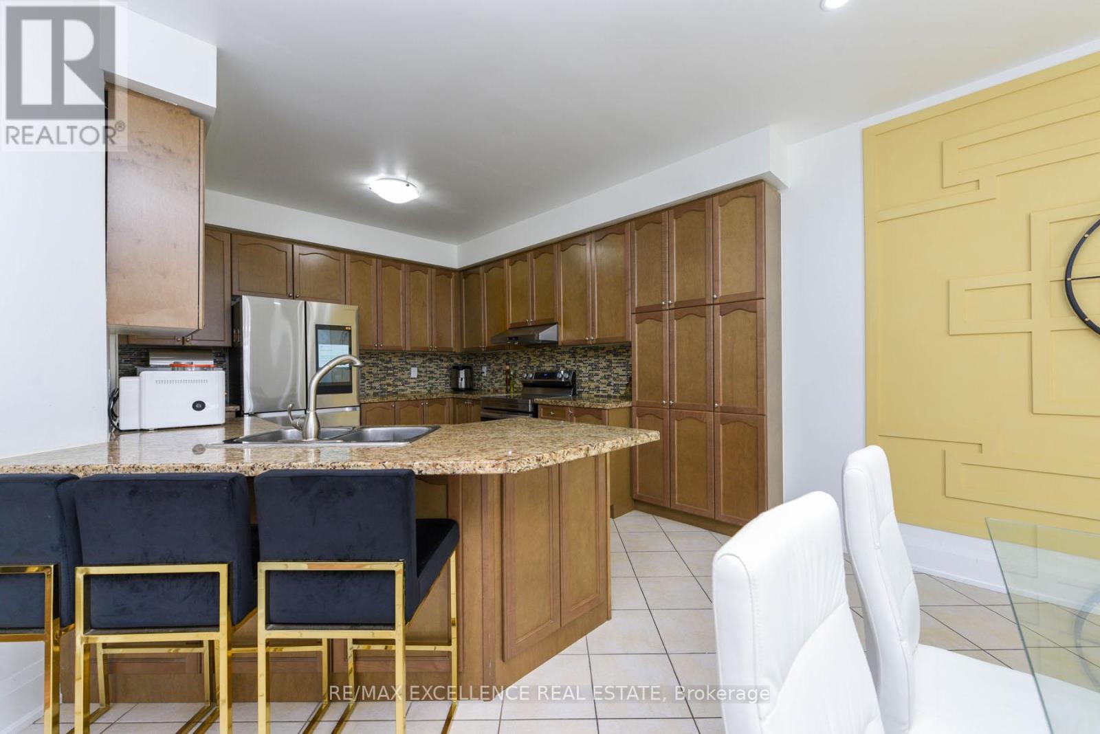 26 Fahey Drive, Brampton, Ontario  L6Y 0N7 - Photo 11 - W12968192