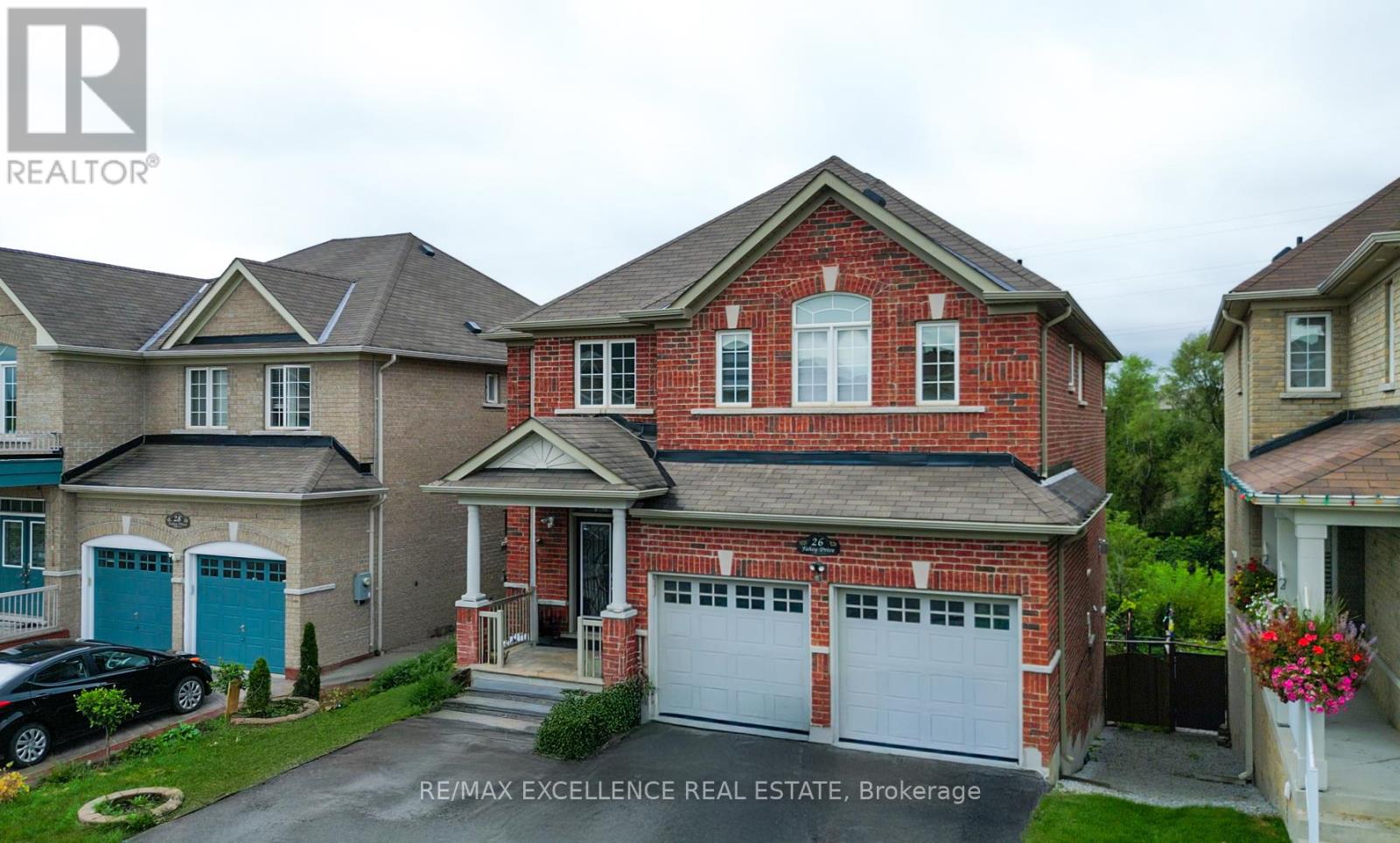 26 Fahey Drive, Brampton, Ontario  L6Y 0N7 - Photo 4 - W12968192