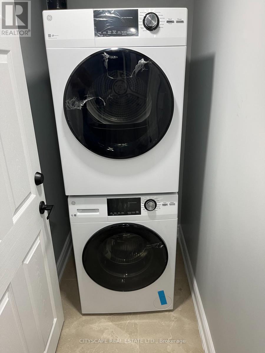 1232 Ferguson Drive, Milton, Ontario  L9E 2E4 - Photo 12 - W12968210