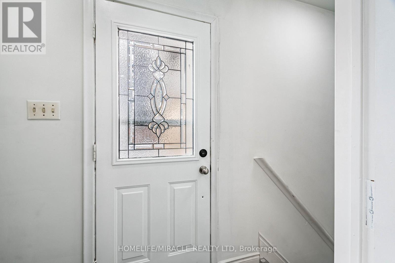 36 Mclaughlin Road N, Brampton, Ontario  L6X 1Y5 - Photo 34 - W12968254