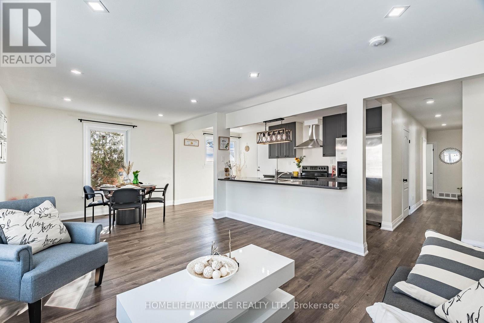 36 Mclaughlin Road N, Brampton, Ontario  L6X 1Y5 - Photo 7 - W12968254