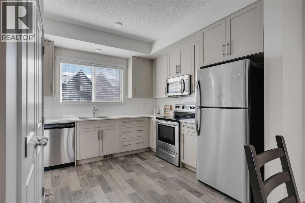 24 Carringvue Way Nw, Calgary, Alberta  T3P 1K8 - Photo 9 - A2293180