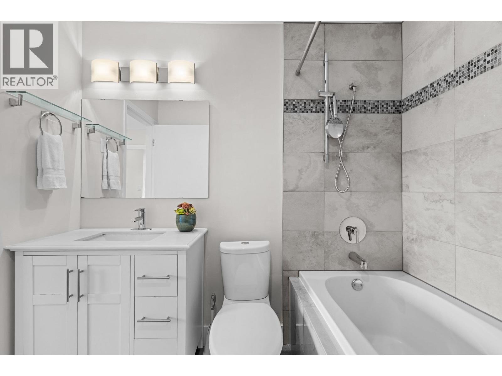 302 2215 Mcgill Street, Vancouver, British Columbia V5L 1C3 - Photo 17 - R3108042