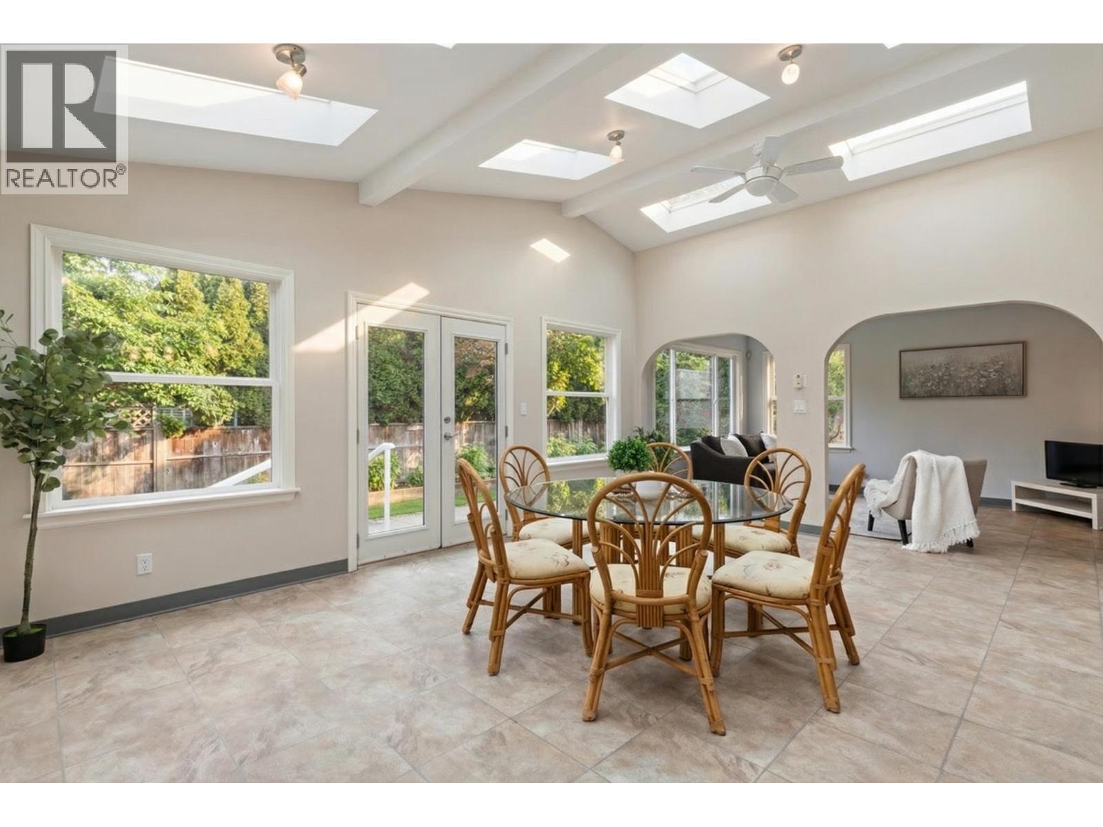 972 Beaconsfield Road, North Vancouver, British Columbia  V7R 1T2 - Photo 10 - R3107169