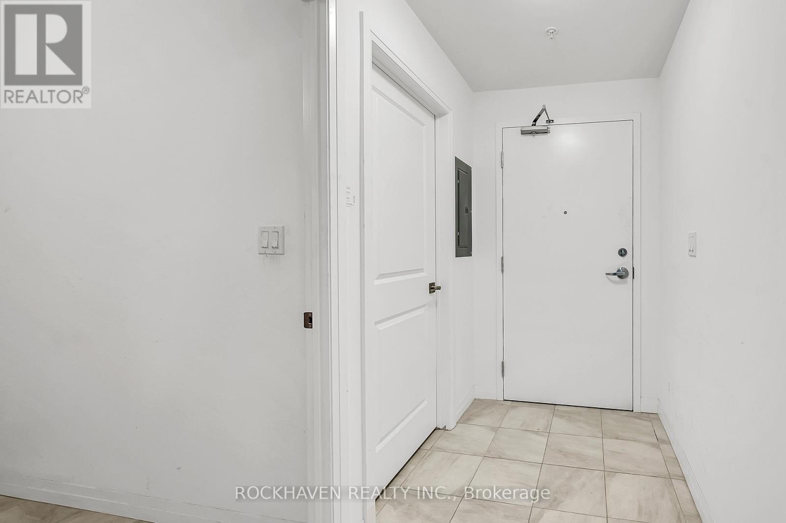 513 - 5 Hamilton Street N, Hamilton, Ontario  L8B 2A4 - Photo 10 - X12968174