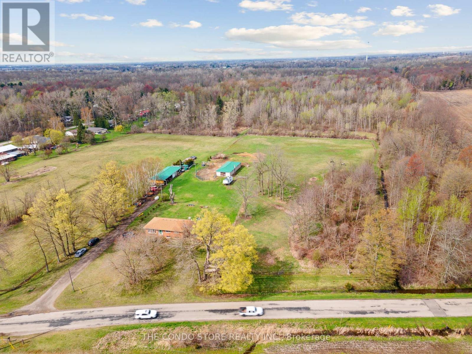 283 Inman Road, Haldimand, Ontario  N1A 2W5 - Photo 14 - X12968228